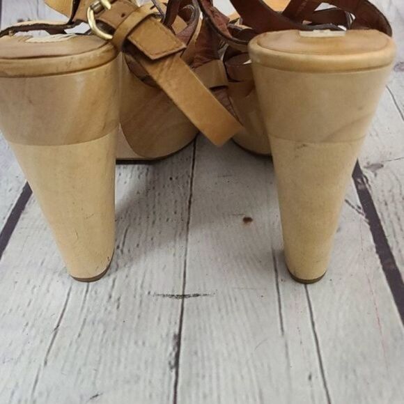 Max Studio Oakey Slingback Wood High Heels - Picture 6 of 13